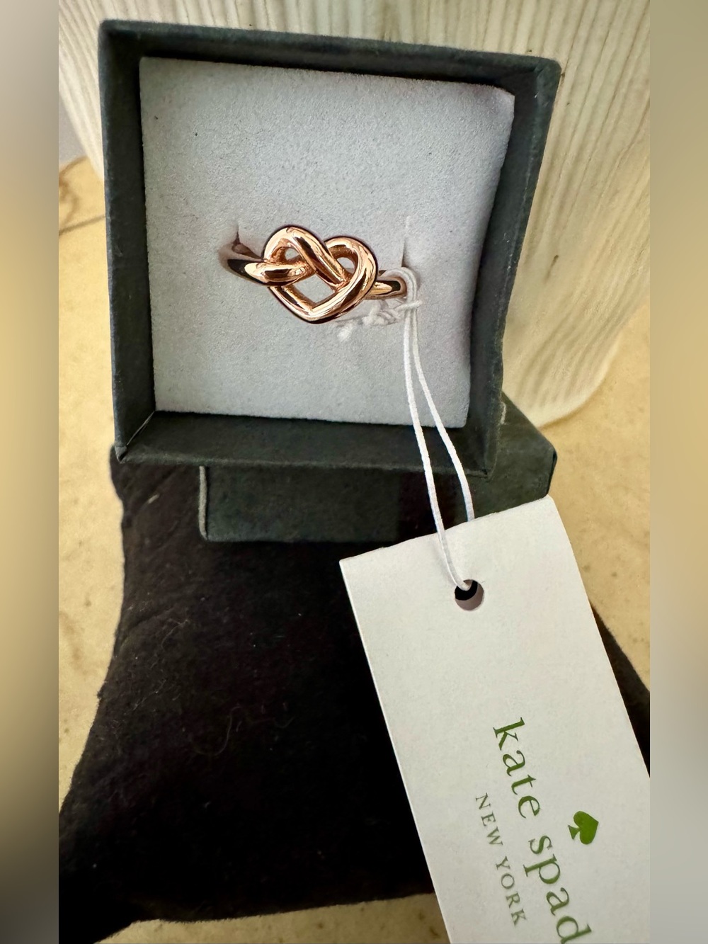kate spade Rose Gold Heart Knot Ring SIZE 6 NWT